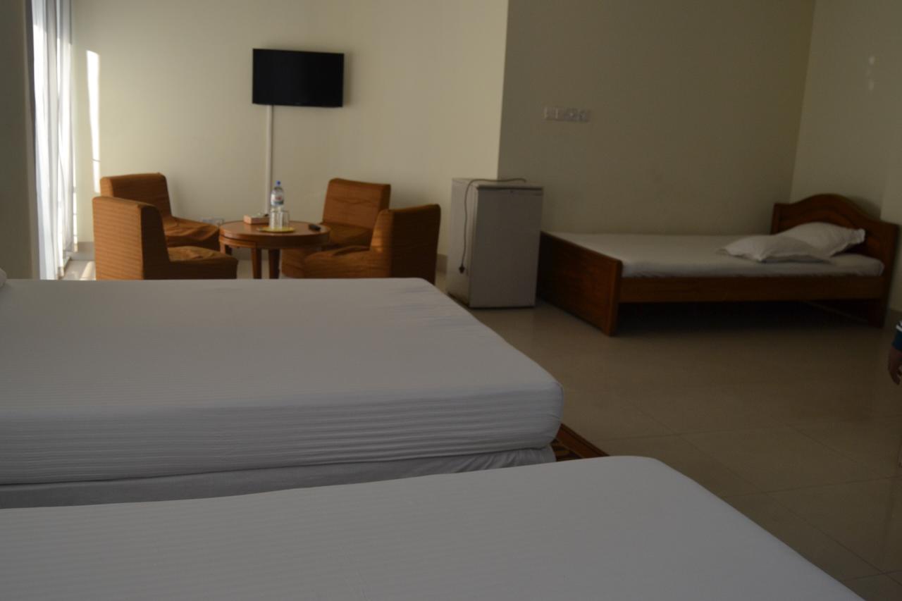 Hotel Marine Plaza Cox's Bazar Kültér fotó